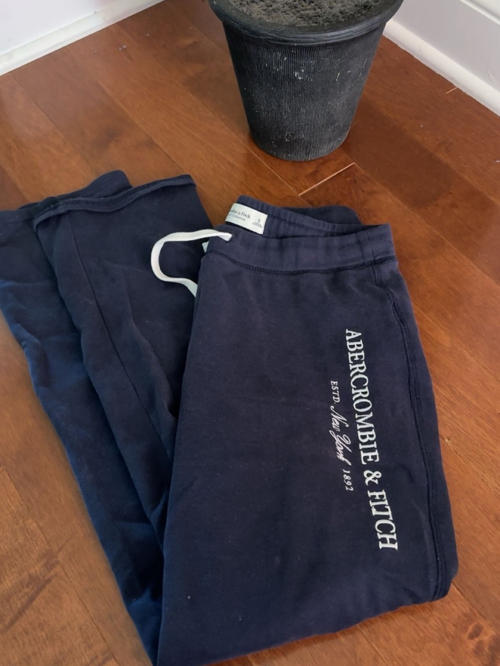 Abercrombie & Fitch Navy Logo Jogger Sweatpants